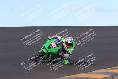 media/Sep-11-2022-SoCal Trackdays (Sun) [[81b7e951af]]/Bowl (820am)/